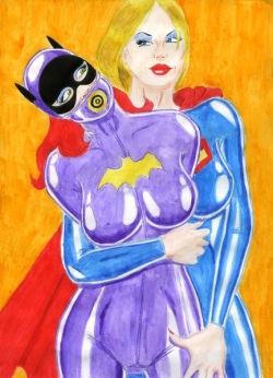 Compilation: Superheroines in bondage